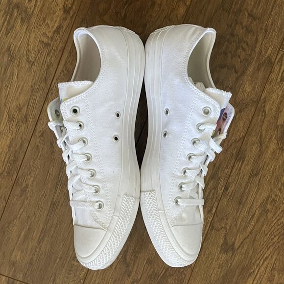 Converse Chuck Taylor All Star CTAS Ox Low Pride White/Multi/Rainbow Men's 11 Wm - Picture 6 of 13